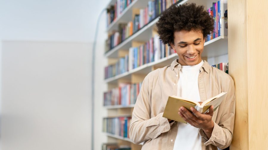 ChatGPT picked 10 books based on a reader's taste: from wrestler memoirs to comics