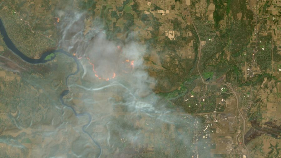 Europe's satellite service adds wildfire tracking layer built on a 2015 script
