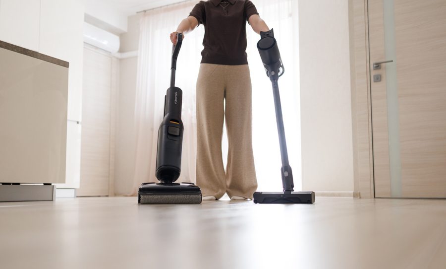 Hybrid 2-in-1 vacuums catch up with mop models as market shifts on classic drawbacks