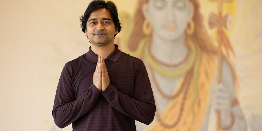 Indian after 11 years in Minsk: Belarusians avoid food talk and fear questions