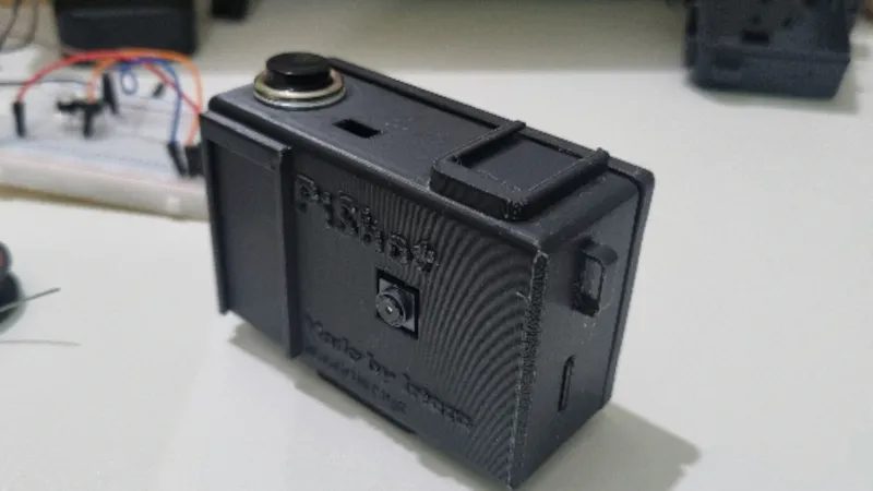 PiShot: DIY camera on Raspberry Pi Zero 2 W with 3D-printed body