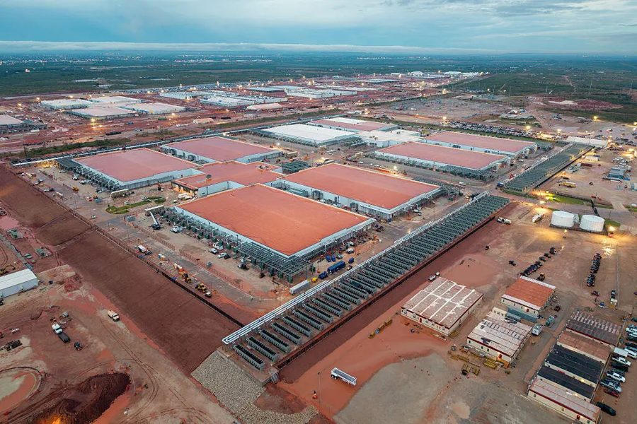 US data centers under construction by Amazon, Google, Meta and Microsoft will emit CO₂ equal to 24 million cars US data centers under construction by Amazon, Google, Meta and Microsoft will emit CO₂ equal to 24 million cars
